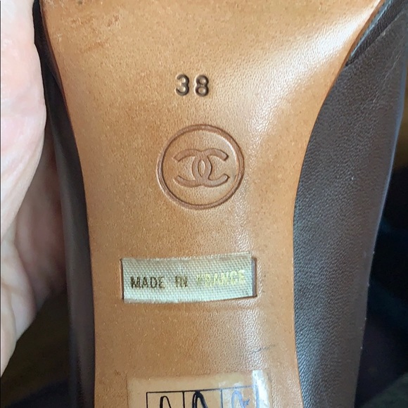 Chanel Brown Heels - Picture 2 of 5